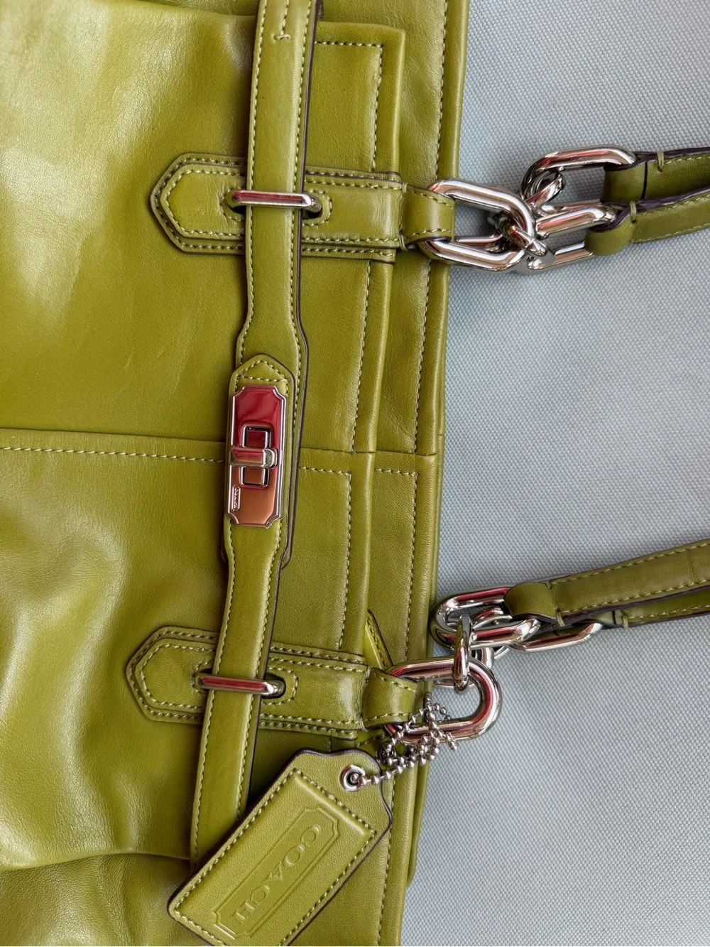 Coach Green Chelsea Patent Leather Ho o bag